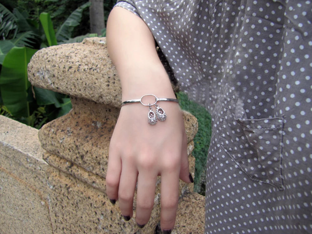 Temperament 925 Sterling Silver Cute Shoe Pendant Simple Open Bracelet For Women & Girl Punk Beach Bangle Jewelry Gift