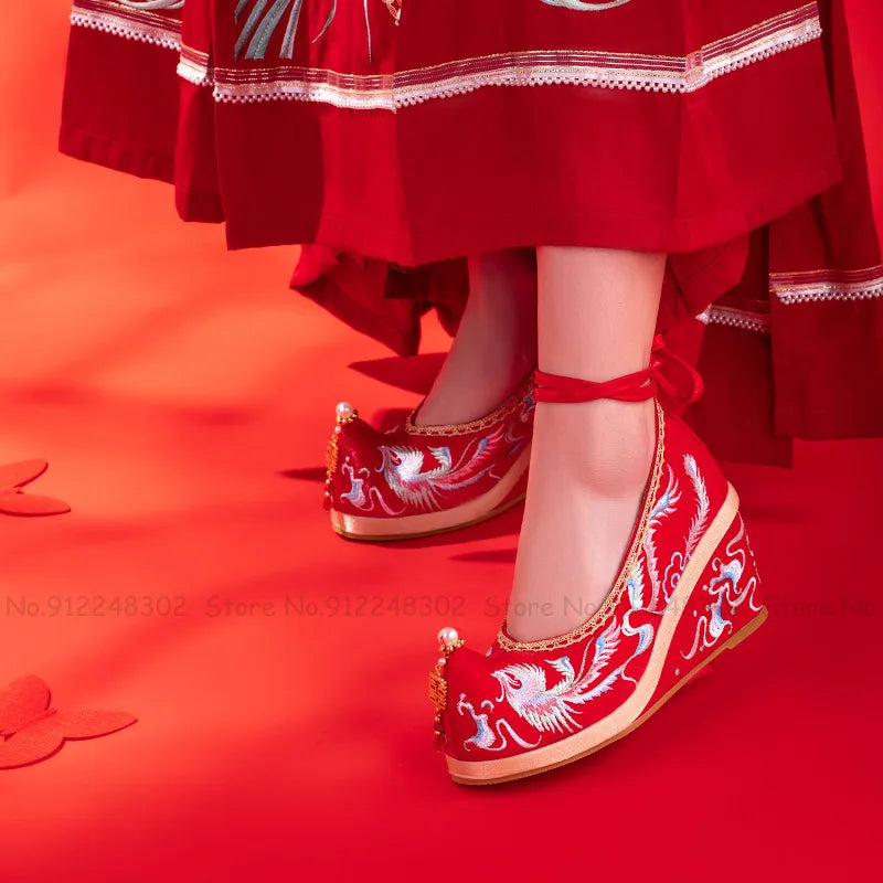 Women Chinese Style Phoenix Embroidered Red Cloth Shoes Old Beijing Pearl Ancient Wedding Shoes Elegant High Heel Lace-up Boots