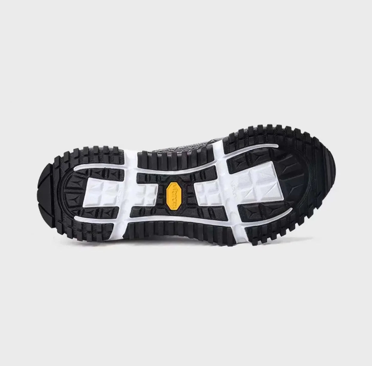 shenzhuangsanbao men crocodile shoes male leisure for male sports